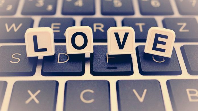 Donnez-vous une chance de trouver l'amour via un site de rencontre