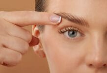 Gym Oculiftis : La Routine Quotidienne pour Lutter Contre les Paupières Tombantes